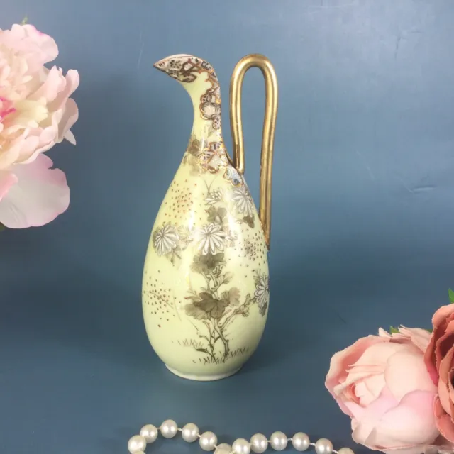 Japanische ästhetische Porzellanschlaufe Griff kleine Krug Knospe Vase bayerisch?