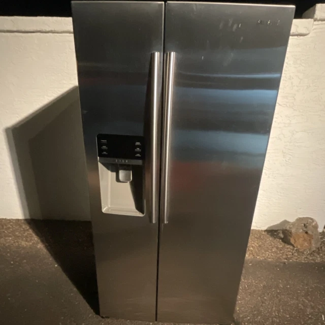 Fractured Friendship 2Pack -フラクチャード Refrigerators, Refrigerators & Freezers, Major Appliances, Home