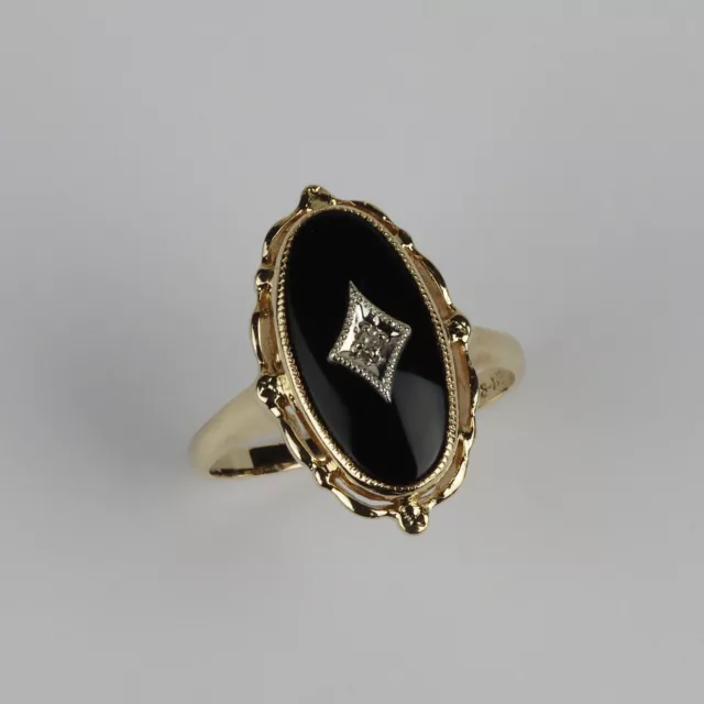 Vintage 10k Yellow Gold, Black Onyx, Diamond Women's Ring Size 6.75