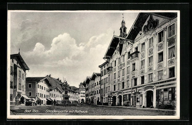 Bad Tölz, Straßenpartie am Rathaus, Ansichtskarte 1935