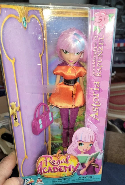 Regal Academy “Astoria Granddaughter Of Rapunzel ” 2017 Fashion Doll In Box Regal Academy “Astoria Granddaughter Of Rapunzel ” 2017 Fashion Doll In Box
