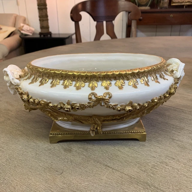 VINTAGE CAPODIMONTE LARGE Open Centerpiece Bowl Rams Heads Gold Roses