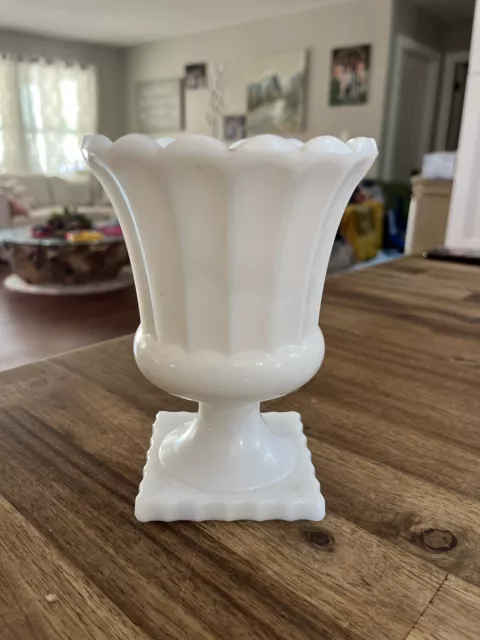 VTG Milk Glass Planter Pedestal Vase 6” Art Deco Scalloped Edge Flowers