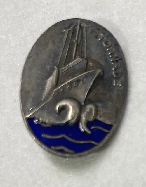 Insigne Militaire Marine Française 1940 Torpilleur La Trombe Augis - Émail Original WWII, Avec éclat
