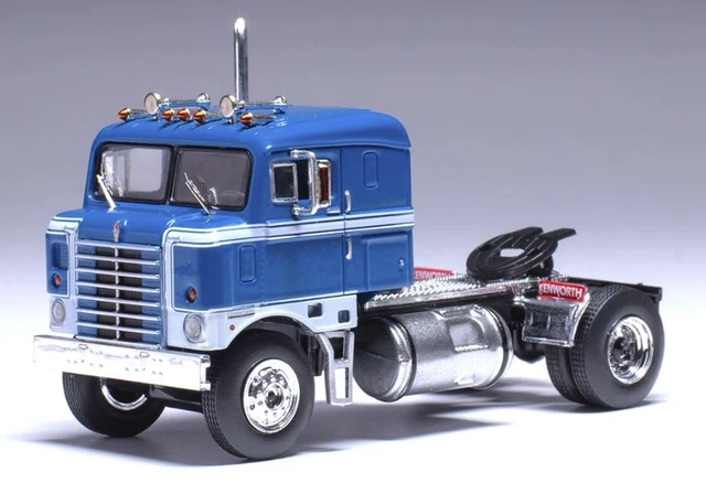 Camion solo de 1970 couleur bleu – MERCEDES LPS 1632 4x2
