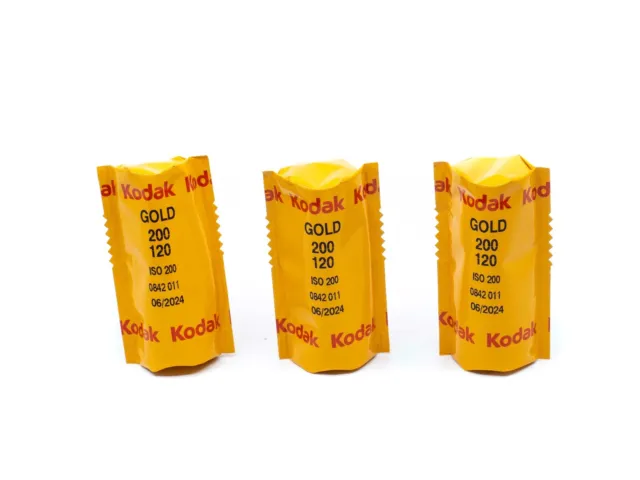 3x Kodak Gold 200 & 2x Fujifilm Pro 400H - 120 Medium Format Colour Film
