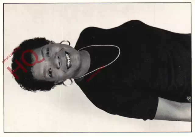 Picture Postcard-:Leeds Postcards, L401, Maya Angelou