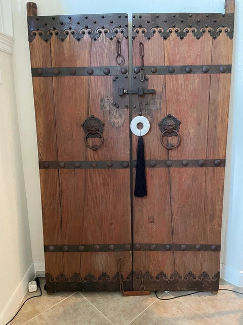 Antique Chinese double doors - Solid wood w/ bronze fittings 3