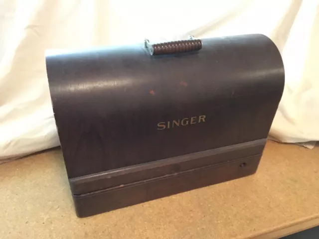 Singer Model 66 Sewing Machine 1930 Carrying Case Antique Bell Universal  Motor