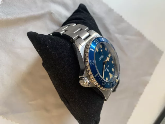 Steinhart Ocean 39 Marine Blue dive watch 3