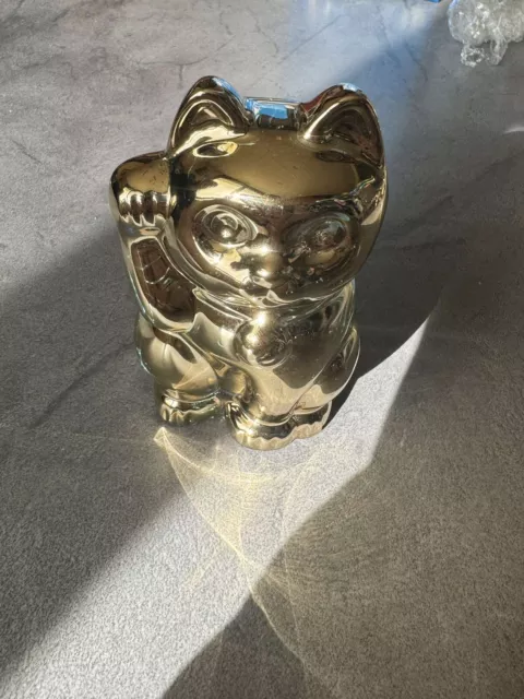 Chat Maneki or / or en cristal de Baccarat modèle1