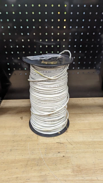 CAROL E2204S.18.86 Data Cable Riser 4 Wire Natural New Open Slightly Less 500ft