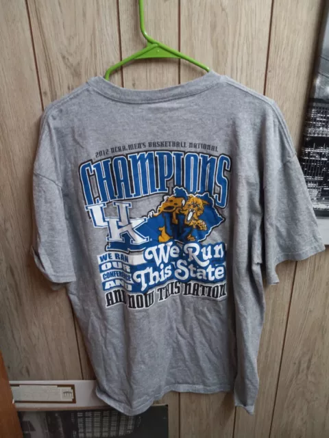 Mens Kentucky Wildcats 2012 NCAA National Championship SS T Shirt Gray Size xl