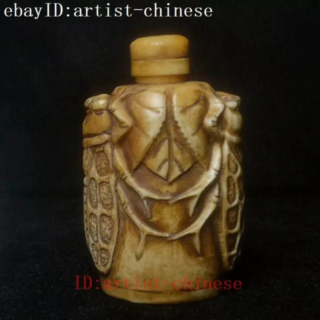 3" Collection Ornaments Asian China Old Hand Carved cicada statue Snuff Bottle
