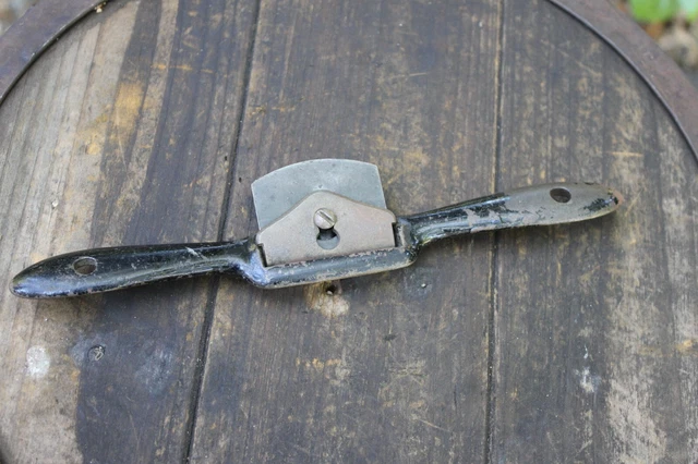 Rare Flat Bottom Spoke Shave Mid 1800’s