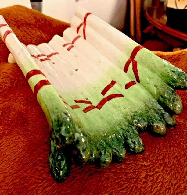Plat Asperge 1900 Faience Barbotine  Sarreguemines  BERCEAU Egouttoir