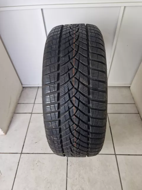 1x Tyre GOOD YEAR ULTRA GRIP  225/45 R19 96V 8MM Pressure Tested Grade A