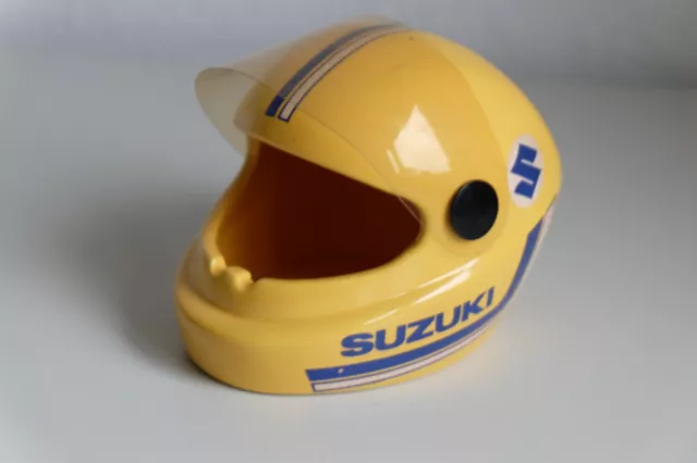 rare ancien cendrier en forme de casque moto sport suzuki  made in italy