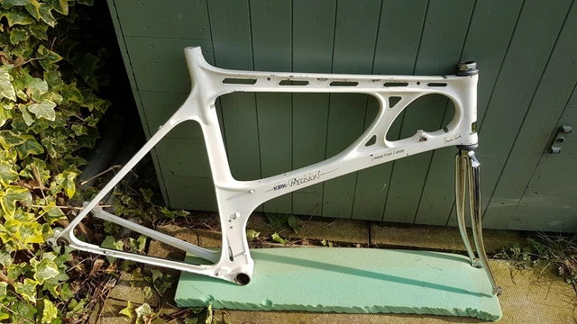 KIRK PRECISION RARE RETRO road bike magnesium frame has been