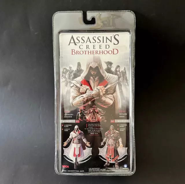 Assassins Credd Brotherhood EZIO onyx PVC figure 17cm NECA 2