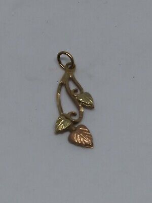 10k Yellow Gold Pendant - 3 Leaves in Black Hills Style Delicat - Beautiful #10