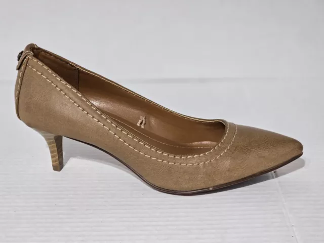 Calvin Klein Women's Tan Leather Point Toe Stiletto Gayle Pumps Size 7.5M Nwot