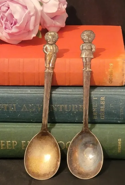 International Silver Campbells Soup Kids Boy & Girl Spoon Set  Silverplate