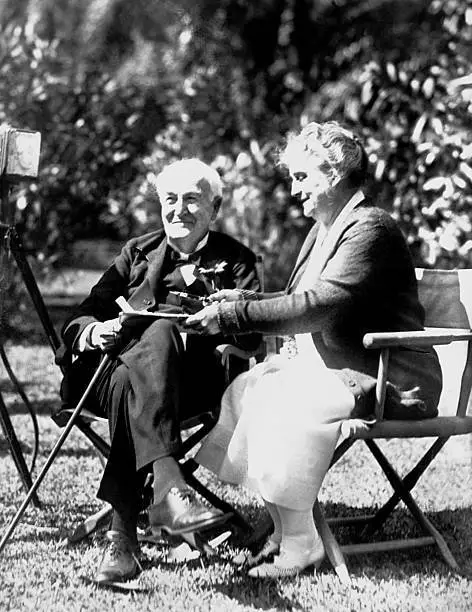 Thomas Edison And His Wife Mina Edison 1931 OLD PHOTO