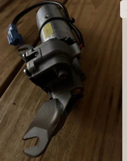 BMW OEM CONVERTIBLE Soft Top Overhead Roof Latch Motor 0390201635