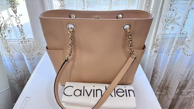 Calvin Klein Key Item Saffiano Leather Chain Tote Beige Nude 3