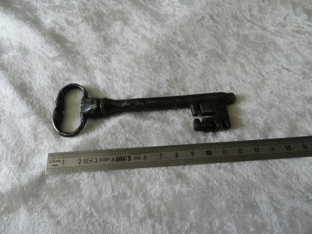 Clef pour petit jouet Hornby Meccano, avion, bateau, clé key moteur