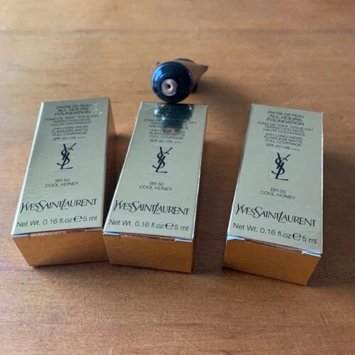 Fond de teint ENCRE DE PEAU , Lot de 3 Doses d'Essai de 5 ml , Miel