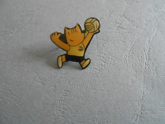 PIN'S Pins Pin Enamel 64 Barcelone 92 JEUX OLYMPIQUE 1992 Athlétisme KODAK