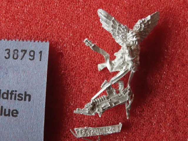 Warhammer Morathi On Pegasus – Elfes Noirs Métal – Blister NEUF