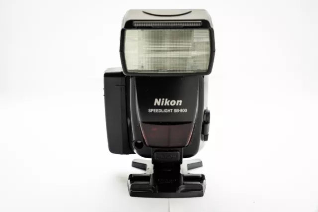 Nikon Blitz Speedlight SB-800, i-TTL, 24-105 mm autom. mit Diffuser