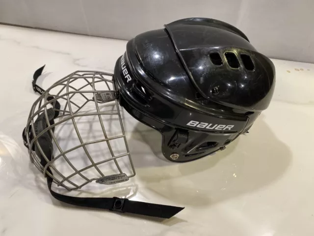 Bauer BHH1500M  FM 2500 S/p  True Vision II Great Helmet.