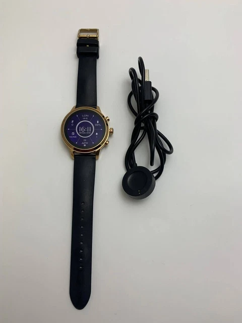 MONTRE INTELLIGENTE MICHAEL Kors Access Runway plaqu or rose