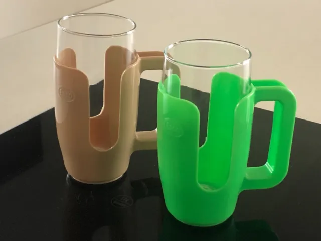 2 Mugs publicitaire rétro vintage Esso verre et plastique TTBE