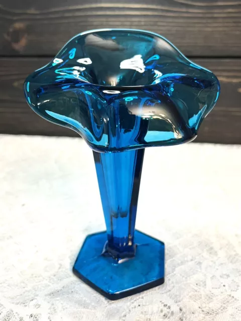 Westmoreland Aqua Blue Glass Jack in Pulpit Bud Flower Vase 6 1/4" Tall Hex Base