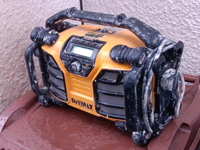 Dewalt DCR017 240V 10.8V/14.4V/18V Site Radio DAB Aux - BLUETOOTH UPGRADED