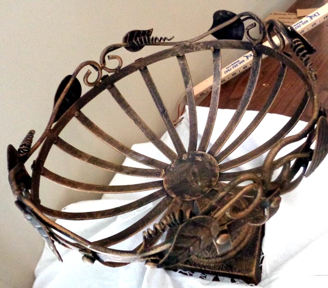 Vintage Wrought Iron Decorative Pedestal Fruit Bowl Basket Center Piece