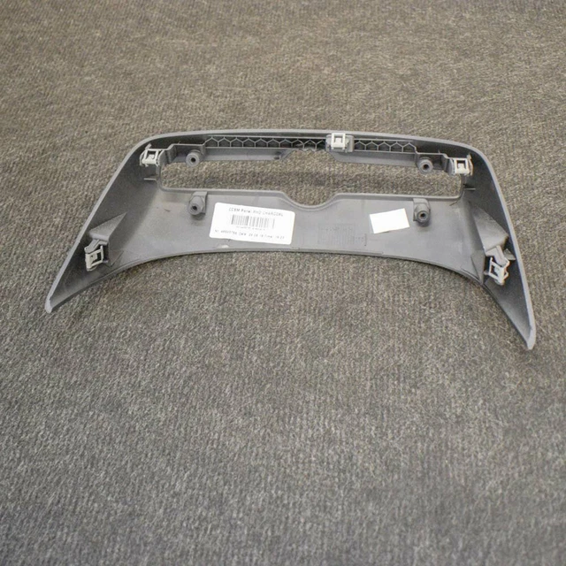 VOLVO XC40 RADIO CD Player Head Unit Schalter Surround Verkleidung