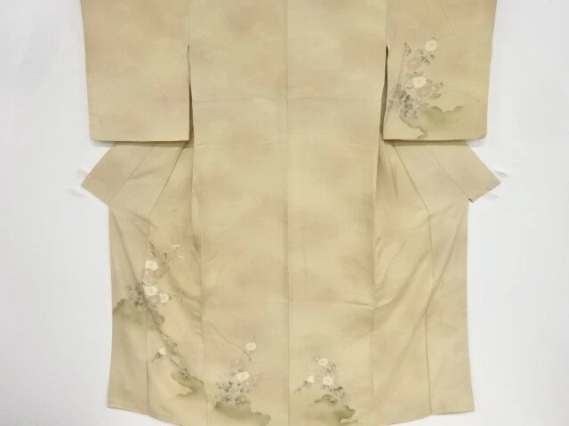 40038# Japanese Kimono / Antique Kimono / Embroidery / Chrysanthemum