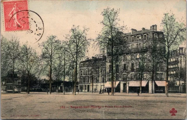 *48403 cpa Nogent sur Marne - Place Félix Faure