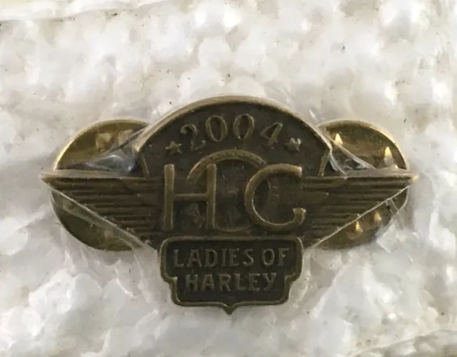 2004 Ladies Of Harley Davidson HOG Pin Vest Jacket Hat Lapel New Old Stock