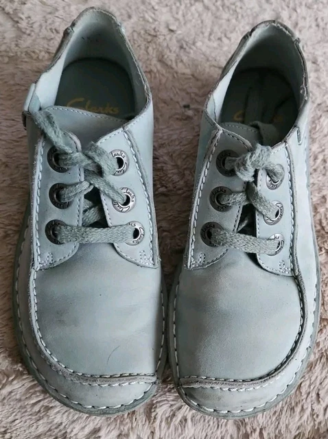 CLARK S FUNNY DREAM Polyvelts Shoes Size 4.5 Uk Duck Egg Pale Blue Lace Ups 32.00 PicClick UK