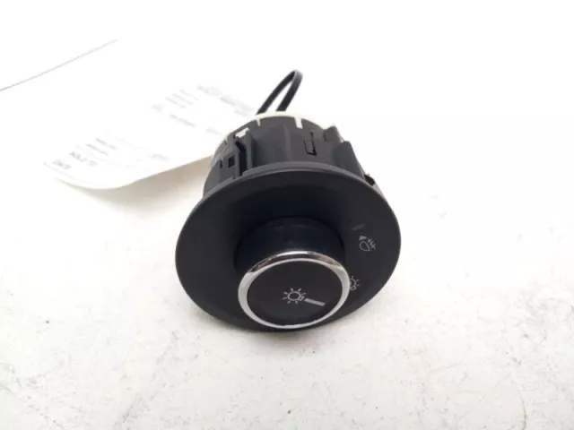 2013-2016 Lincoln Mks Headlamp Switch