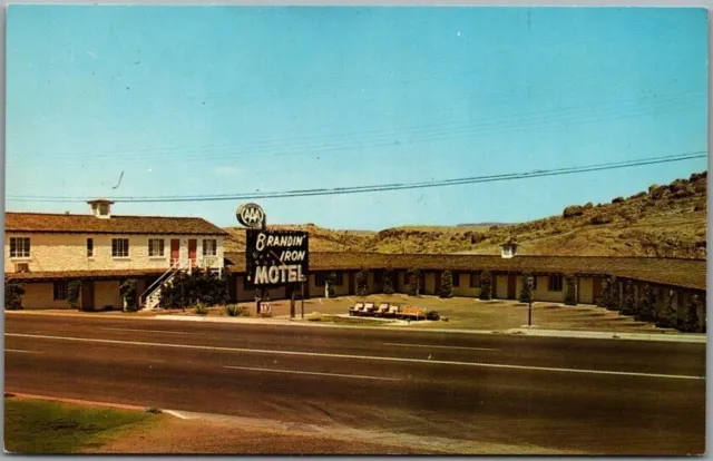 1960s Kingman, Arizona ROUTE 66 Postcard BRANDIN' IRON MOTEL Street View Unused