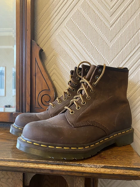 Ladies size best sale 9 doc martens