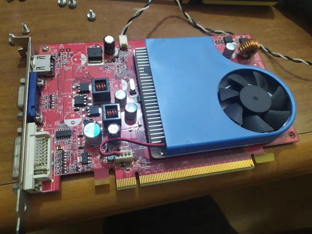 Scheda Video GT210 1GB DDR2 PCI Express 2.0 – A Basso Consumo, Supporto DirectX 10 Per PC Desktop